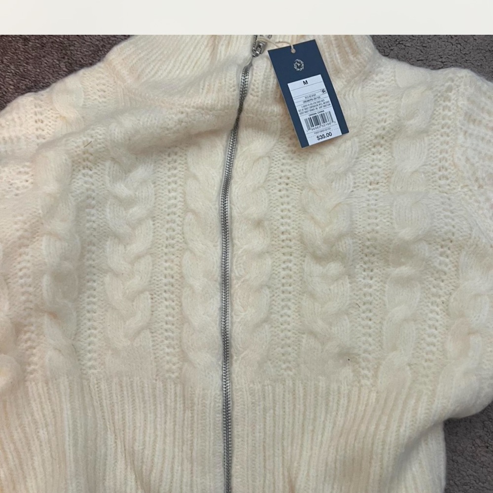 Universal Thread Cream Cable Knit Turtleneck Sweater